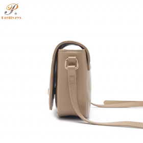 کیف رودوشی برند پرتیزس مدل PRETTYZYS PRD4-014