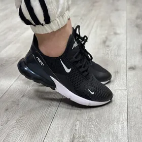 کتانی نایک ایر مکس مشکی سفید Nike Air Max 270