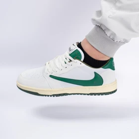 کفش کتانی اسپرت مردانه رنگ سفید سبز مدل نایک NIKE Jordan 1 low