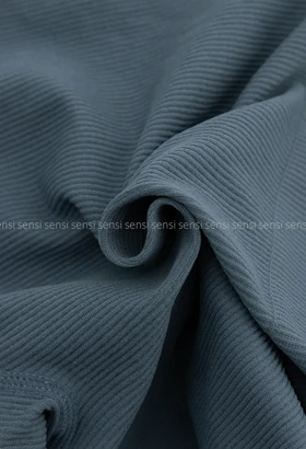 ست نیم‌تنه و شورتک سیملس Alo کد1005475