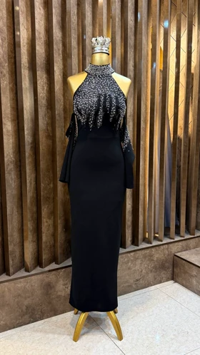 کراپ دالقیچ و نگین‌دار