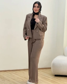 ست کراپ وشلوار بزیاق