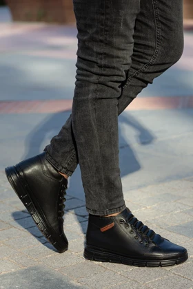 بوت و نیم بوت مردانه موگو muggo