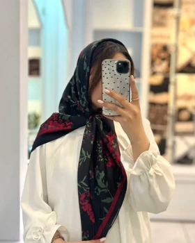 روسری کلاسیک ابریشم کد 670