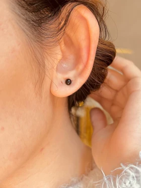 پیرسینگ توپی مگنتی فیک لب