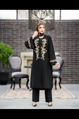 مانتو مجلسی یقه سر آستین جواهر دوزی