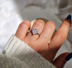 انگشتر های جواهری حراجی 4