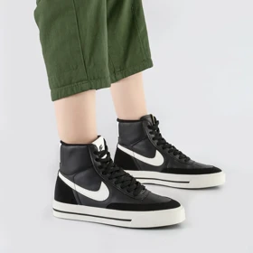 کفش و کتانی زنانه مدل نایک نیم ساق رنگ مشکی سفید مدل نایک NIKE کد M565