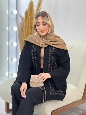 مانتو گلدوزی جلو باز