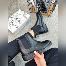 نیم‌بوت کلاسیک ساده s
