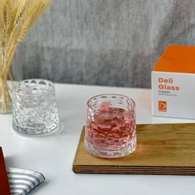 لیوان چرخشی برند دلی طرح حبابی