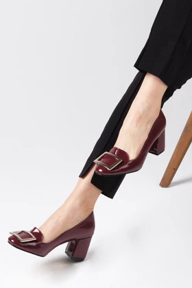 کفش پاشنه‌بلند کلاسیک زنانه میوگوستو mio-gusto