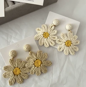 گوشواره حصیری گل