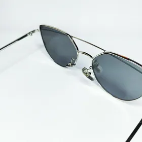 عینک آفتابی زنانه جنتل مانستر مدل Silver-3263
