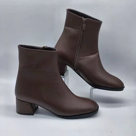 نیم بوت کلاسیک بغل زیپ طبی