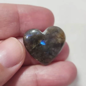 نگین طبیعی لابرادوریت تراش قلب