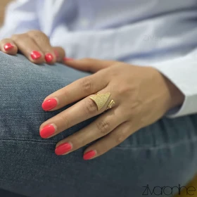 انگشتر زنانه مدل مثلثی طلایی 30017