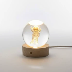 چراغ خواب گوی کریستال طرحدار/ پایه چوبی/ سایز کوچک