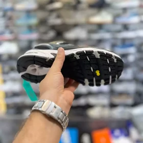 کفش راحتی زنانه نیوبالانس مدل 530 مشکی درجه 1