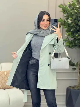 بارانی چهار دکمه آستین بند دار