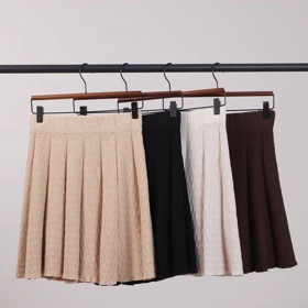 دامن کوتاه مهسا