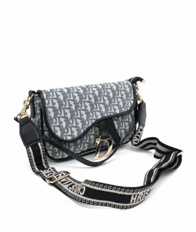 کیف پاسپورتی دیور 2125 (دیور طوسی)