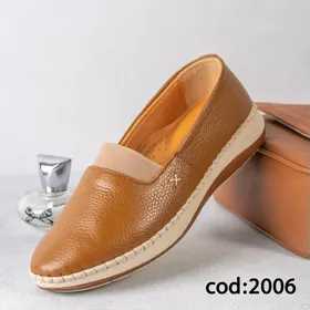 کفش راحتی زنانه عسلی