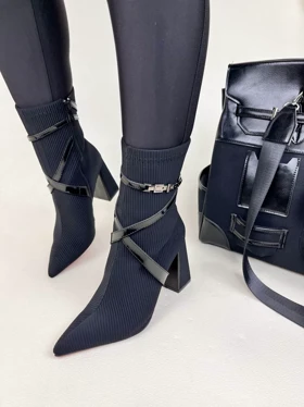 نیم بوت پاشنه‌دار زنانه کبریتی بغل رکابدار زارا ZARA کد : 1699 دختر طهرونی