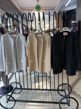 کت لبه مروارید