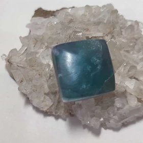 سنگ فلوریت (فلورین) کد 17