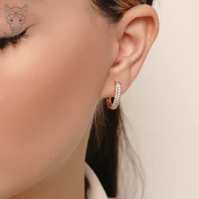 گوشواره حلقه‌ای نگین‌دار ژوپینگ