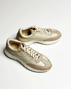 کفش اسپرت زنانه مدل Stradivarius Sneakers - SKG21