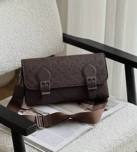 کیف دوشی زنانه نیارا