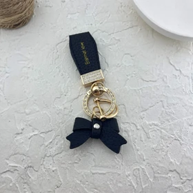 آویز کیف و جاکلیدی شیک طرح پاپیون، انتخاب خاص شما