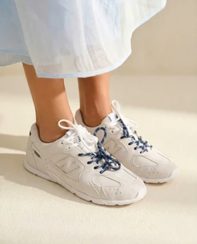 کفش کتانی زنانه Miu Miu New Balance