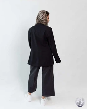 کت زنانه مشکی – شیک و کلاسیک