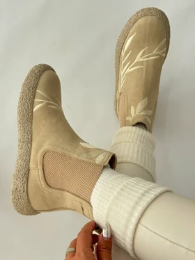 نیم بوت برگ 4204