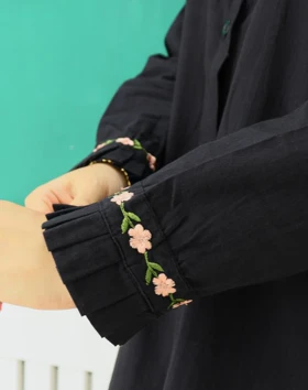 مانتو مشکی محرمی