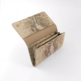 کیف پول زنانه