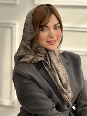 اسکارف ابریشم توییل لویی ویتون