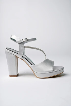 کفش پاشنه‌بلند کلاسیک زنانه میرانین meyranin-ayakkabilari