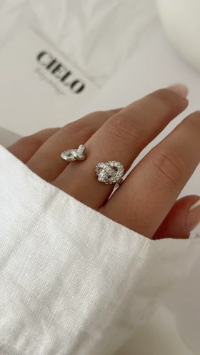 انگشتر گره دو سر جواهری