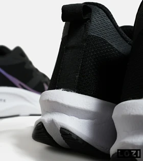 کفش کتانی بزرگ پا مشکی NIKE zoom x smiley