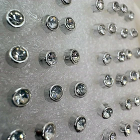 گوشواره میخی استیل مدل «تک‌نگین ریز» (سایز کوچک/مینی) | فروش تکی (عدد)