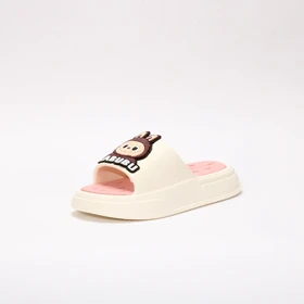 دمپایی زنانه آریافامیلی مدل لبوبو (صورتی)