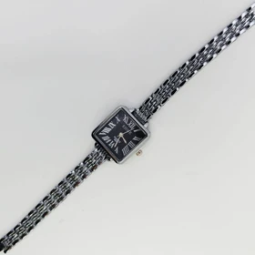 ساعت مچی زنانه مجلسی EHHE نگین‌دار با موتور کوارتز