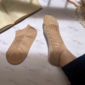 جوراب مدل زنبوری چند رنگ شایسته