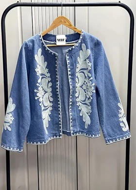 کت جین گلدوزی