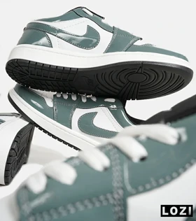 کفش کتانی مردانه و زنانه سفید فیلی ورنی NIKE jordan 1
