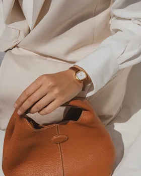 ساعت Moneypenny